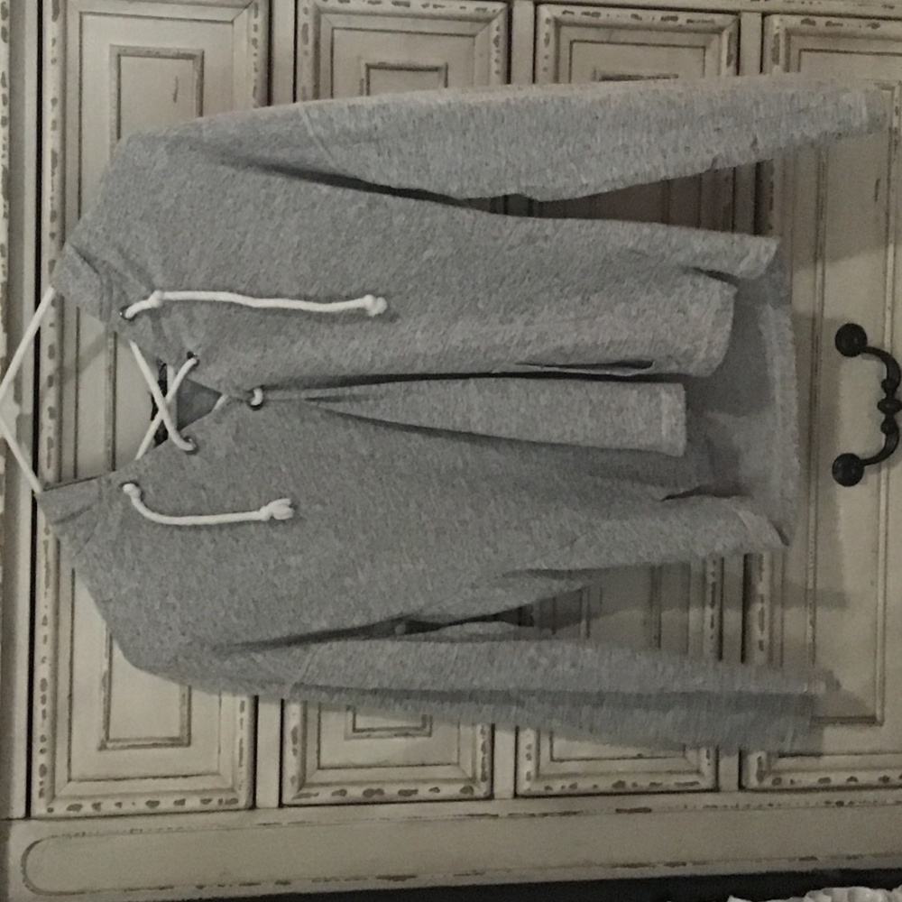Thin gray Inspired Hearts sweatshirt